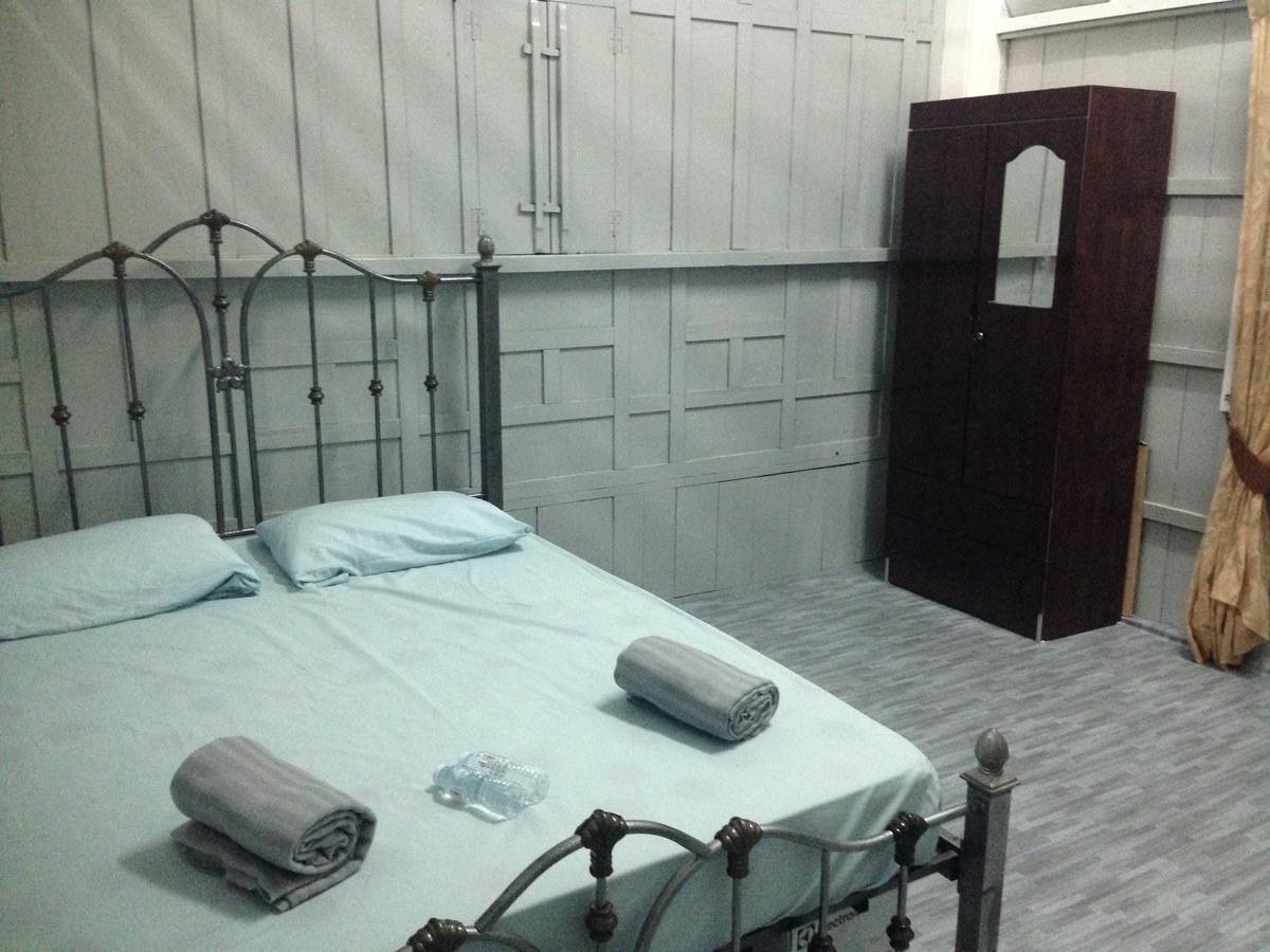 Ila Homestay Kuala Besut Jetty Eksteriør billede