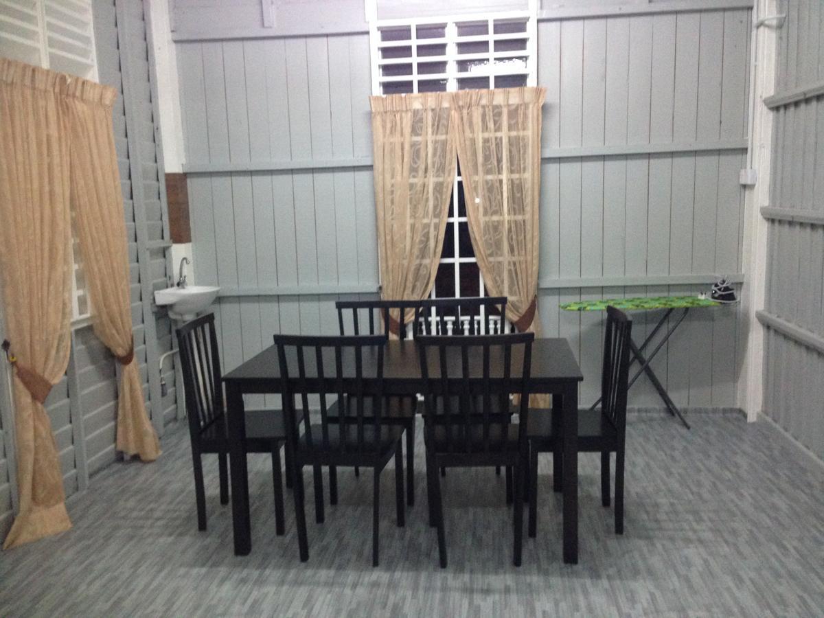 Ila Homestay Kuala Besut Jetty Eksteriør billede